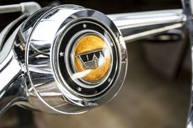 Ford Zodiac Convertible Mark II (1962) - stilvolle Hupe