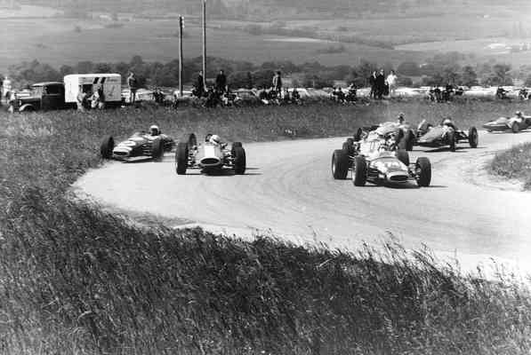 Bild: Formel-Wagen auf dem Circuit de Lignières im Jahr 1969