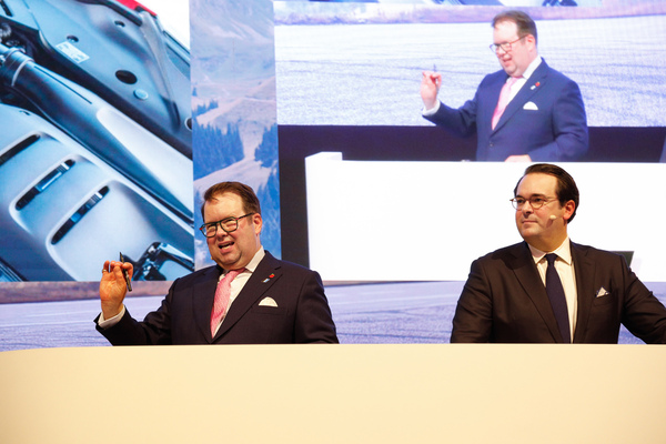 Bild: Forrester und Squindo waren auf weitere Gebote ... - Broad Arrow "The Zurich Auction" 2025