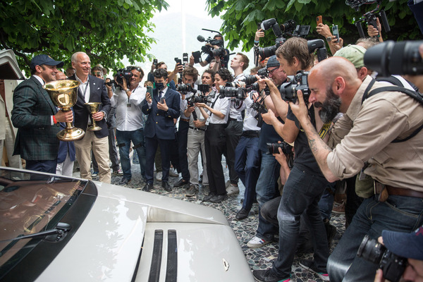 Fotografenrummel um Bulldog-Besitzer Philip Sarofim