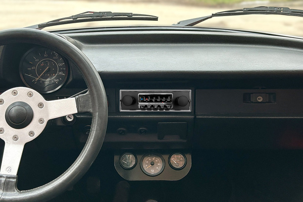 Bild: Frankfurt Stereo im VW Kaefer