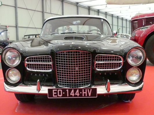 Französischer Luxussportwagen Facel Vega HK500 - Salon Auto-Moto-Classic Strasbourg 2018
