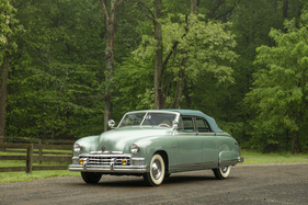 Frazer Manhattan Convertible Sedan (1950) - als Lot 131 an der RM Sotheby's Hershey Versteigerung 2025