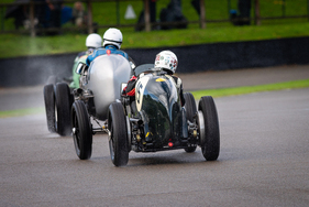 Frazer Nash Fane Monoposto (1935) – Kleinere Spur an der Hinterachse, kein Differenzial und Kettenantrieb mit 4 Gängen – Goodwood Revival 2025