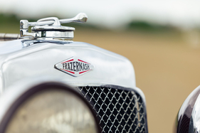 Frazer Nash TT Replica (1937) – Der Name Frazer Nash wurde auch nach der Übernahme durch H.J. Aldington beibehalten
