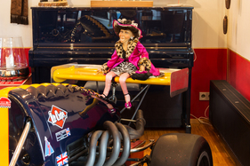 Freche Lady - Boxenstop Museum Tübingen