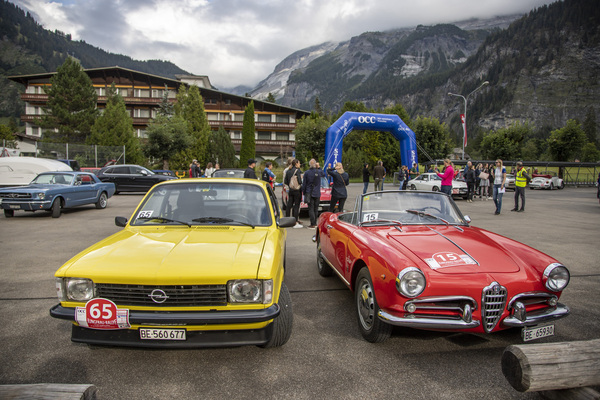 Friedlich parkiert nach erfolgreicher Fahrt - 16. OCC Jungfrau-Rallye 2021