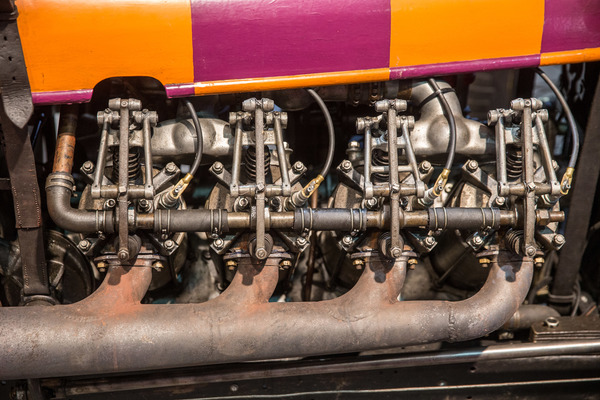 Frühe Automobile der Marke GN luden zur Mitfahrt ein - Rétromobile Paris 2017