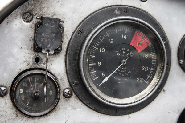 Frühe Automobile der Marke GN luden zur Mitfahrt ein - Rétromobile Paris 2017