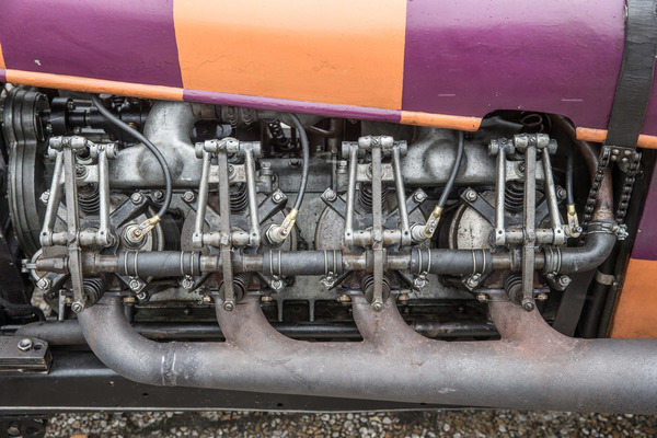 Frühe Automobile der Marke GN luden zur Mitfahrt ein - Rétromobile Paris 2017
