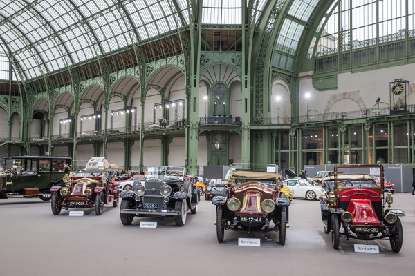 Frühe Schönheiten des 20. Jahrhunderts - Bonhams Paris 2016