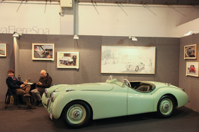 Früher XK 120 in schönem Lindgrün - Auto e Moto d'Epoca Padova 2015