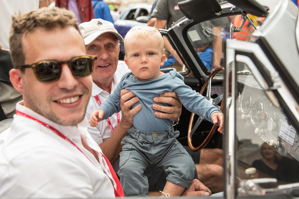 Für Nachwuchs im und ...