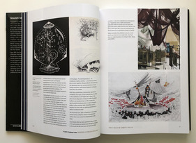 Für die Ausstellung „Italia 61“ zur 100-Jahr-Feier der Einigung Italiens in Turin gestaltete Tjaarda auch im Auftrag von Pininfarina für das Architekturbüro Isola & Gabetti den Pavillion zur „Ausstellung der Mode“. – Buch „Tom Tjaarda – Master of Proportions“