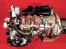 Für die Schau herausgeputzt: Ein 7,2-Liter-KE-Vierrrotor leistete 350 PS bei 7.500/min – viele hielten ihn für einen idealen Sportwagenmotor