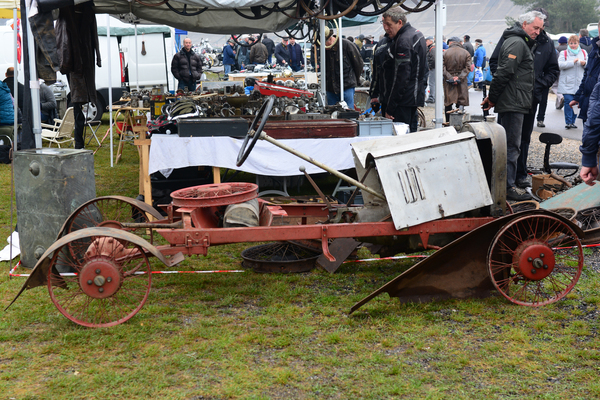 Für die die einen ist es Alteisen für andere fast Gold Wert - 4. Montlhéry Vintage Revival 2017