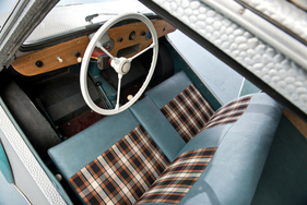 Fuldamobil N-2 (1953) - Blick ins Cockpit