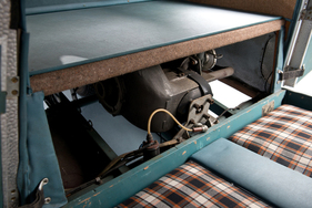 Fuldamobil N-2 (1953) - vom Motor sieht man nicht viel