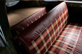 Fuldamobil S-4 (1955) - knappe Sitzgelegenheit hinten