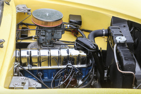 GSM Flamingo GT (1964) - Ford-Vierzylindermotor mit spezifischem Ansaugkollektor und Weber-Vergaser