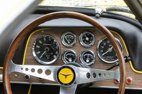 GSM Flamingo GT (1964) - eine Mischung von VDO- und Smith-Instrumenten