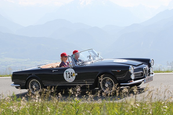 Gaisbergrennen 2011 - Alfa Romeo 2600 Touring Spider (1964) - auf dem Gaisberg