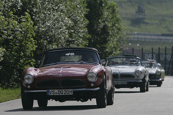 Gaisbergrennen 2011 - BMW 507 (1959) - vor dem Start zu schnellen Runden auf dem Salzburgring