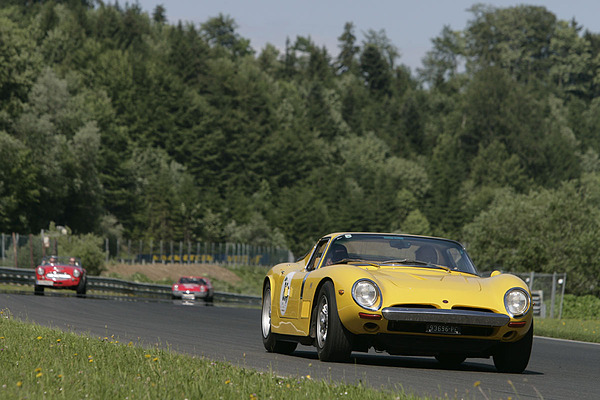 Gaisbergrennen 2011 - Bizzarrini 5300 Strada (1966) - in schneller Fahrt auf dem Salzburgring