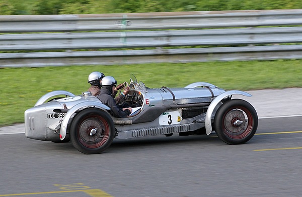 Gaisbergrennen 2011 - Chrysler Imperial Speedster (1927) - auf dem Salzburgring