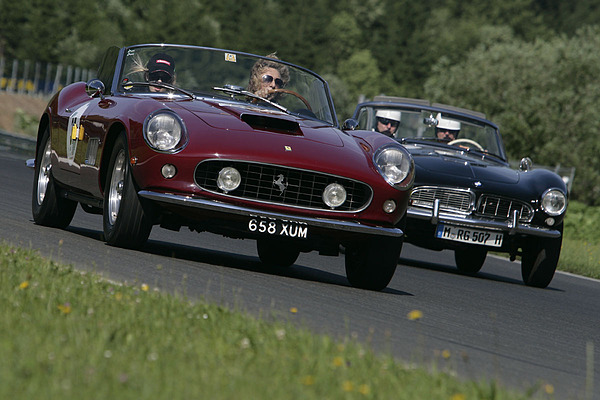 Gaisbergrennen 2011 - Ferrari 250 GT PF Serie 1 Cabriolet (1957) - stilvoll unterwegs auf dem Salzburgring