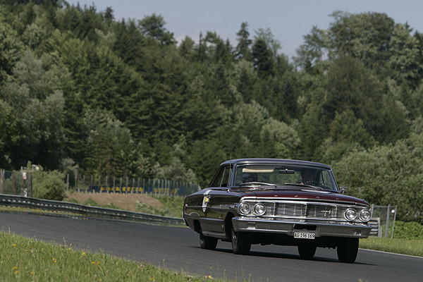 Gaisbergrennen 2011 - Ford Galaxie GL 500 (1964) - mit imposanter Geräuschkulisse auf dem Salzburgring