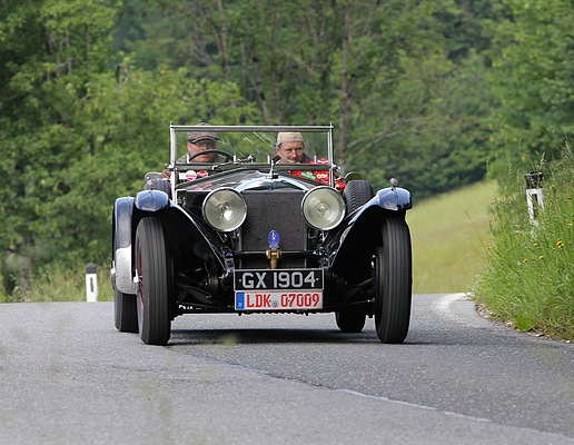 Gaisbergrennen 2011 - Invicta S-Type Low Chassis (1932) - auf dem Weg zum Gaisberg hoch