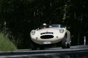 Gaisbergrennen 2011 - Swallow Doretti Prototype (1954) - auf dem Weg zum Gaisberg
