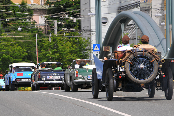 Gaisbergrennen 2012 - Impressionen - Fahrt zum Residenzplatz in Salzburg