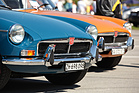 Ganz schön bunt - MG B in Blau und Orange - British Car Meeting 2015 in Mollis