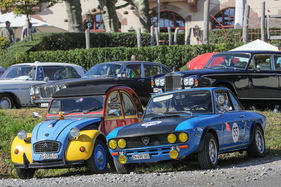 Ganz schön farbig - Lancia Fulvia Coupé und Citroën 2 CV - Albisgütli Classic Cars & Bikes September 2022 Ganz schön farbig - Lancia Fulvia Coupé und Citroën 2 CV - Albisgütli Classic Cars & Bikes September 2022