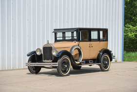 Gardner S5C Five-Passenger Sedan (1923) - angeboten als Lot 200 an der RM/Sotheby's Versteigerung in Hershey am 10./11. Oktober 2019