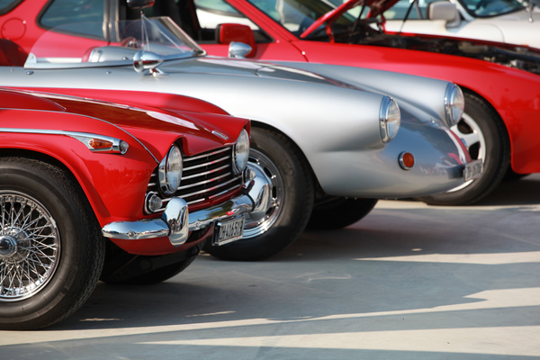 Gegensätze - Triumph TR250 und Enzmann der "zweiten Generation" - Dolder Classics September 2020