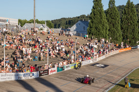 Bild Gegenverkehr mit Maserati 250F (1956) - Indianapolis Oerlikon 2015