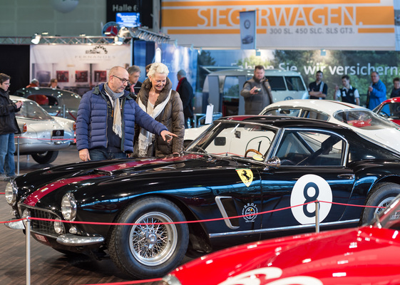 Gehört zum Thema Italien - Ferrari 250 GT SWB Berlinetta Competizione von (Bremen Classic Motorshow 2015)