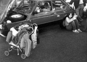 Genfer Autosalon 1982 - Impressionen - grössere Hallen, mehr Fusswege, Erschöpfung