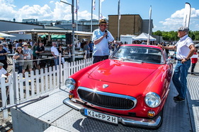 Georg Meyering präsentiert Oldtimer - Klassiker-Tage Schleswig-Holstein Georg Meyering präsentiert Oldtimer - Klassiker-Tage Schleswig-Holstein