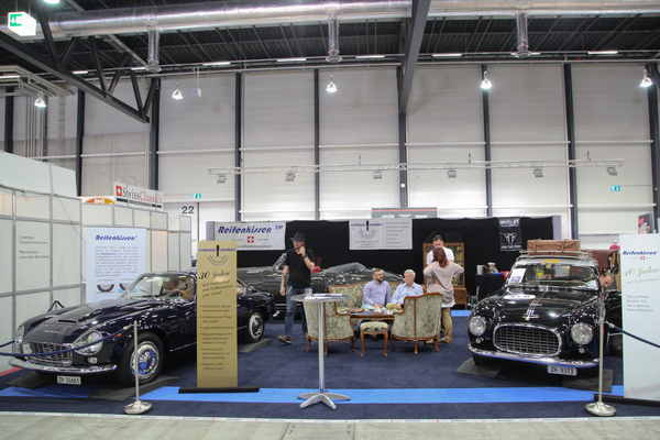 Bild Geparkt auf dem Reifenkissen - links Lancia Flaminia Zagato, rechts Ferrari 212 ex Ingrid Bergman - Swiss Classic World Luzern 2018