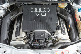 Gepflegt, aber nicht gehätschelt – Audi S6 quattro (1996)
