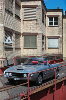 Ghia 450 SS (1967) - kostete damals USD 12'000 - V8- und I6-Hybrid-Treffen Kemptthal 2020