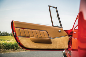 Ghia (Plymouth) Asimmetrica (1961) - Sitzmuster auch in den Türverkleidungen durchgehalten