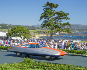 Ghia Streamline X “Gilda” Coupe (1955) - 2. Rang in der Klasse V-1 beim Pebble Beach Concours d'Elegance 2024