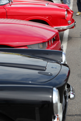 Gilbern, Alfa Romeo, Bond - verschiedene Farben, verschiedene Zeiten - Fantastic Plastic 2019