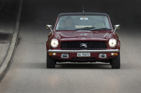 Gilbern Invader Mk III (1973) - Coupé mit Kunststoffkarosserie Gilbern Invader Mk III (1973) - Coupé mit Kunststoffkarosserie