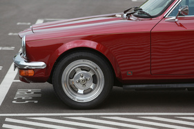 Gilbern Invader Mk III (1973) - Wolfrace-Räder waren in den Siebzigerjahren sehr beliebt